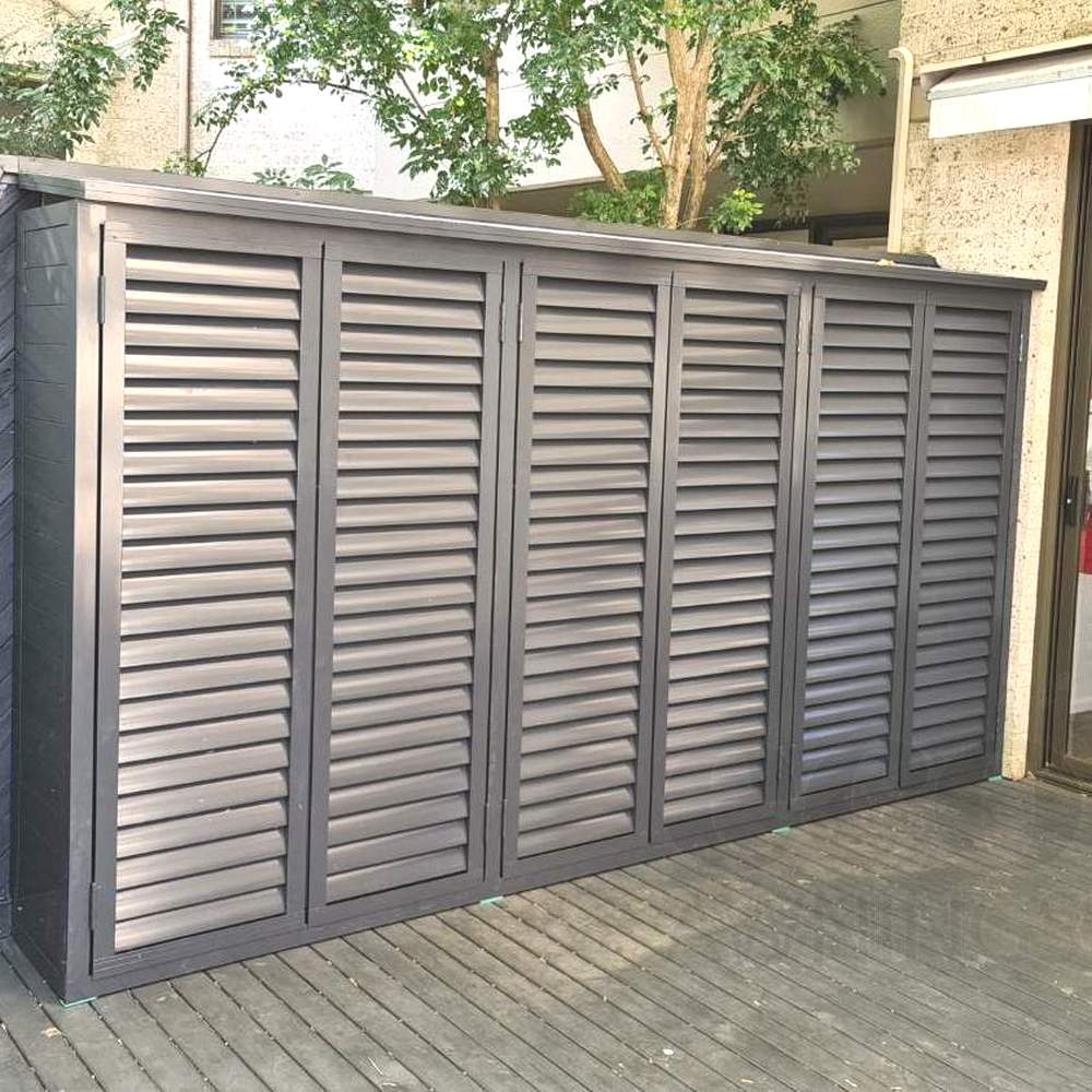 Six-door aluminium louvre enclosure with horizontal blades