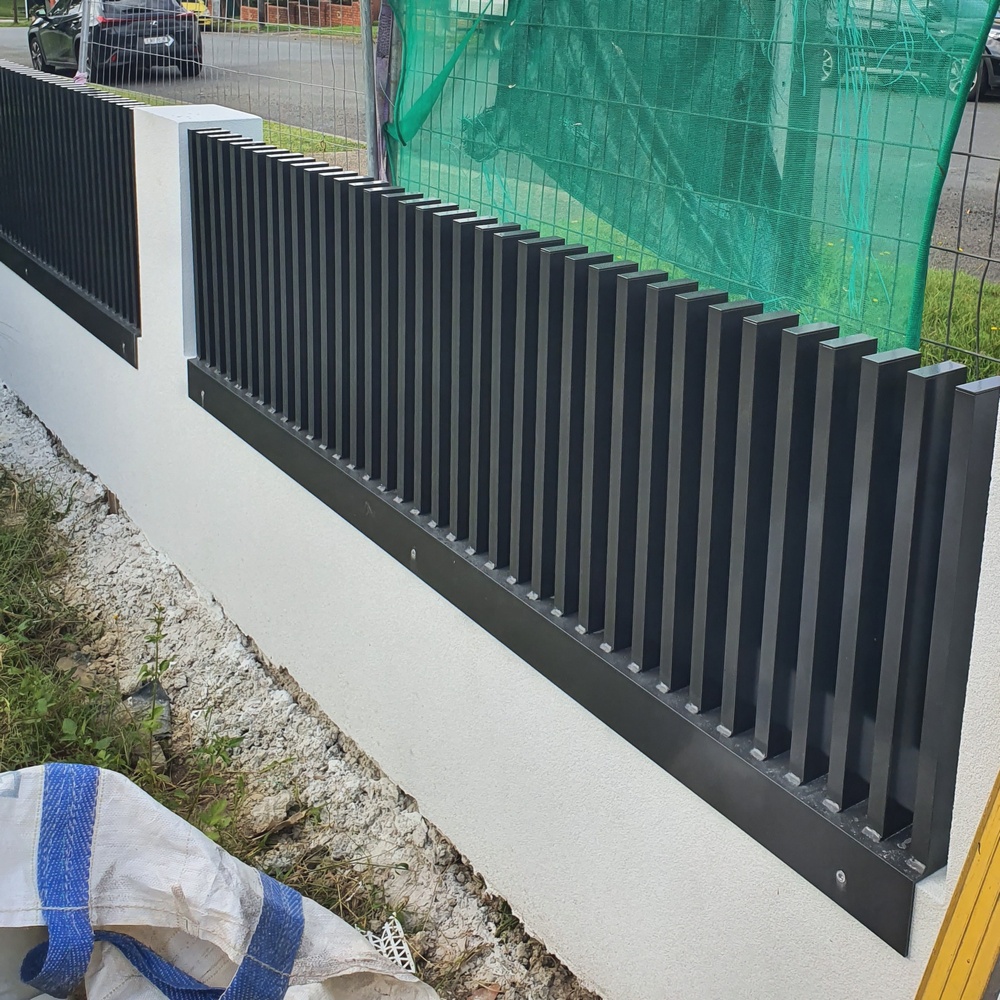Vertical aluminium slat fence made from 80x40 box section